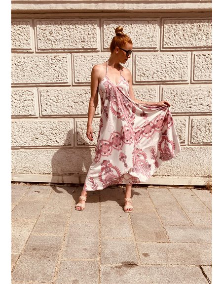 Šaty saténové s viazaním ku krku