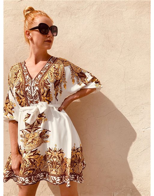 Krátke vzorované šaty