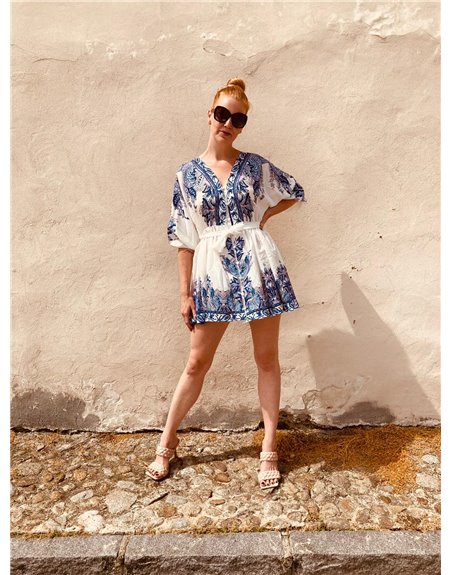 Krátke vzorované šaty