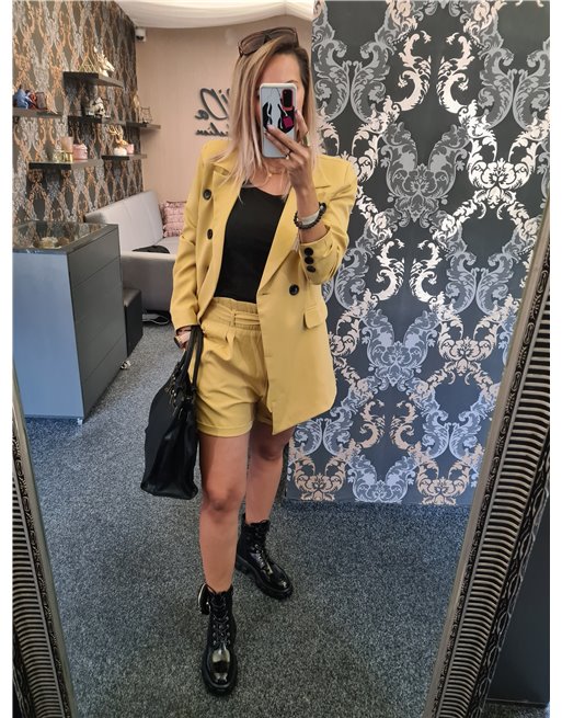 Elegantný komplet sako + kraťasy