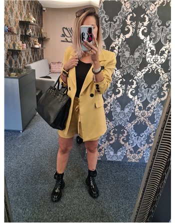 Elegantný komplet sako + kraťasy