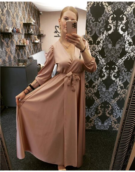 Dlhé saténové šaty púdrové