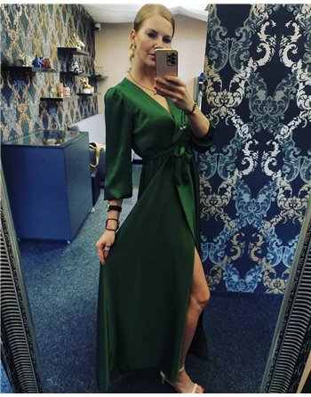 Dlhé saténové šaty zelené